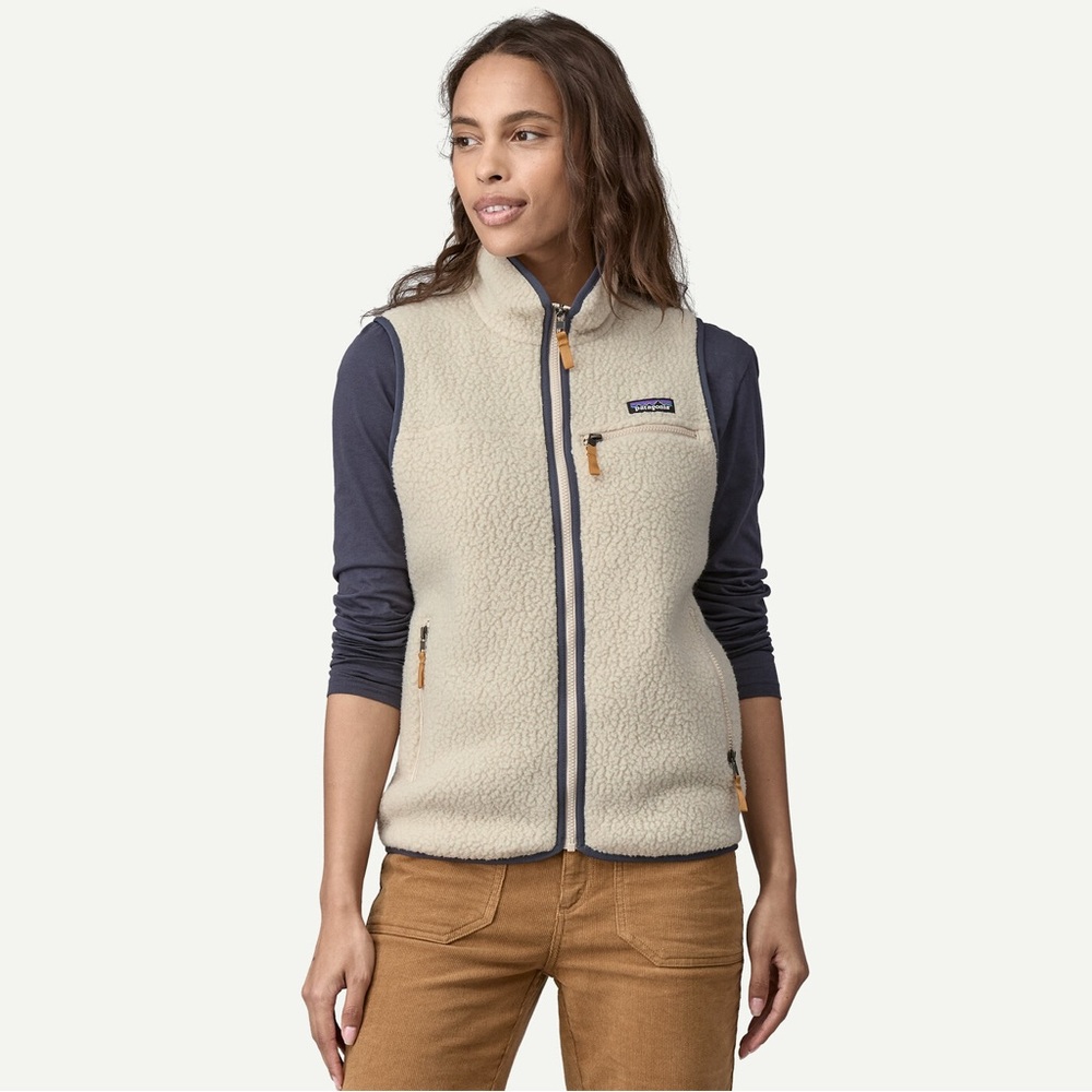 Patagonia Women's Retro Pile Fleece Vest in Pelican